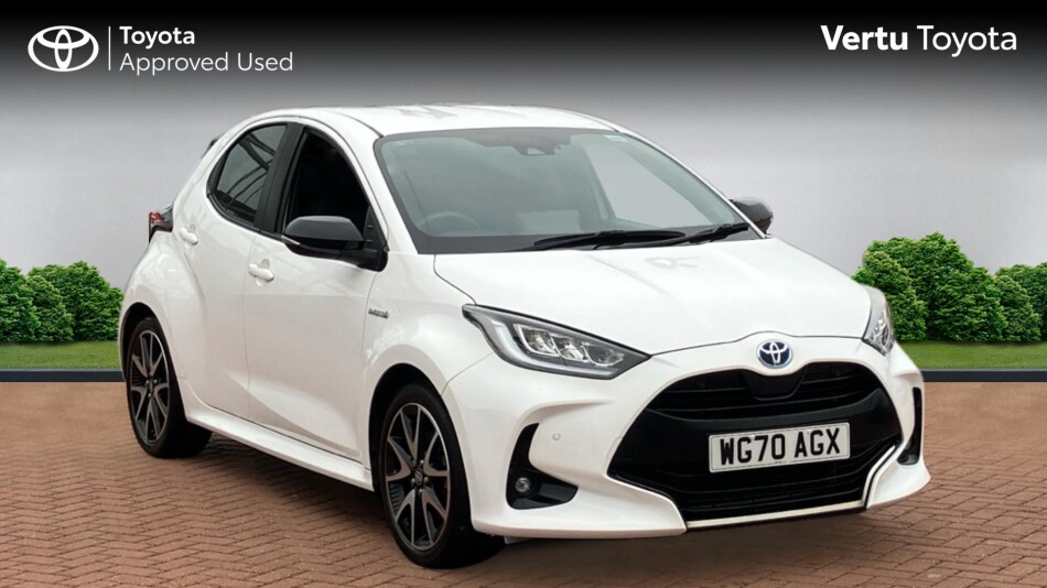 Toyota Yaris 1.5 Hybrid Dynamic 5dr CVT Hybrid Hatchback